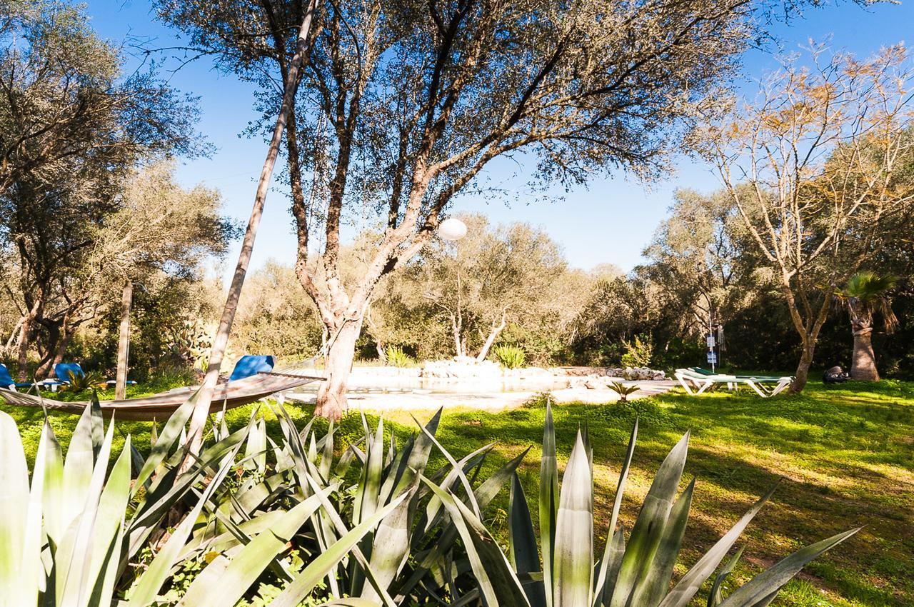 Sa Casa Rotja Estada en una granja *